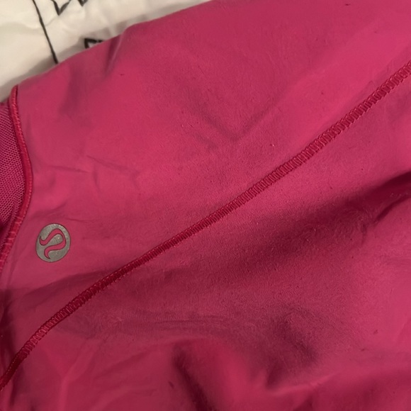 lululemon hotty hots 💕 low rise 4in size 4 - Picture 5 of 5